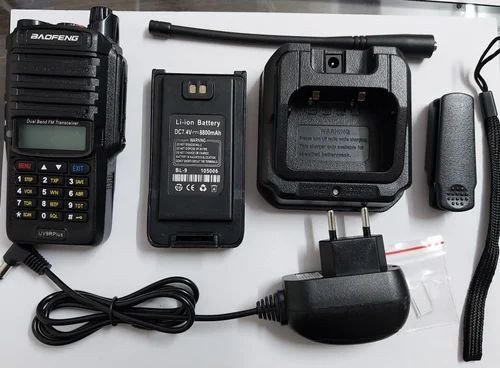 Baofeng UV-9R Plus – Profesionalna Vodootporna Radio Stanica